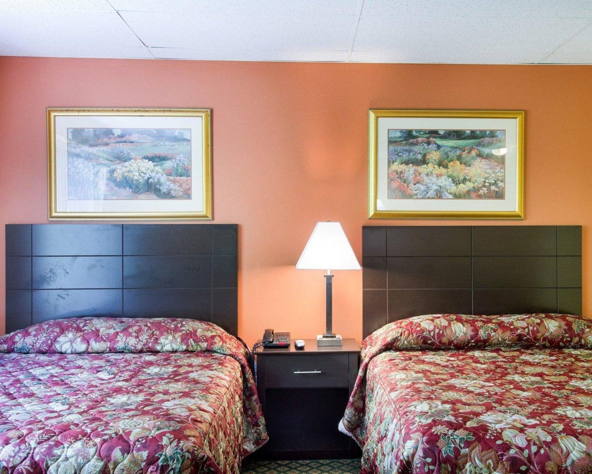 Econolodge Framingham-Boston Екстериор снимка