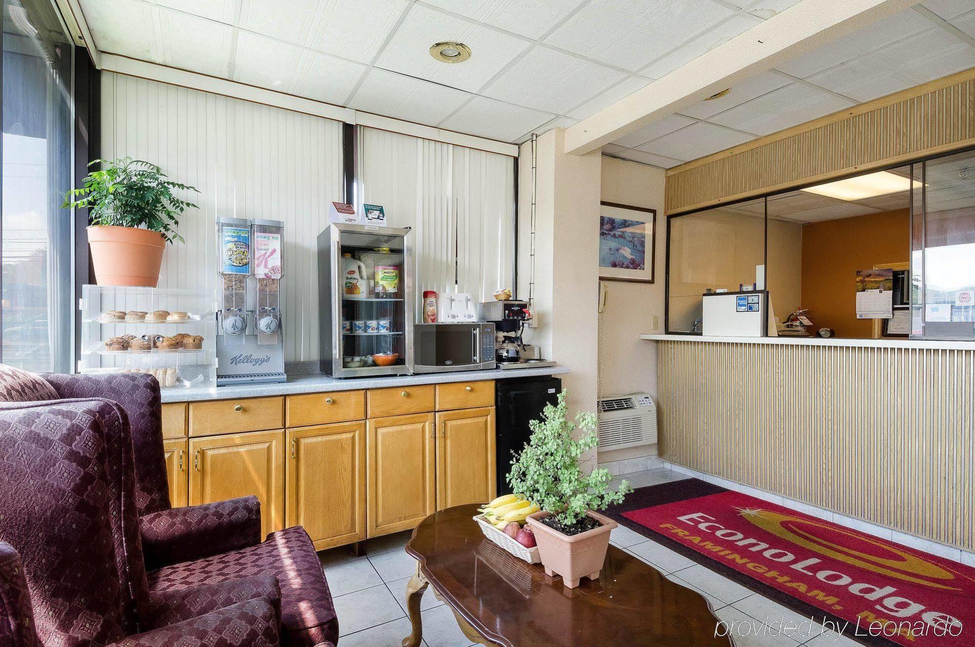 Econolodge Framingham-Boston Екстериор снимка